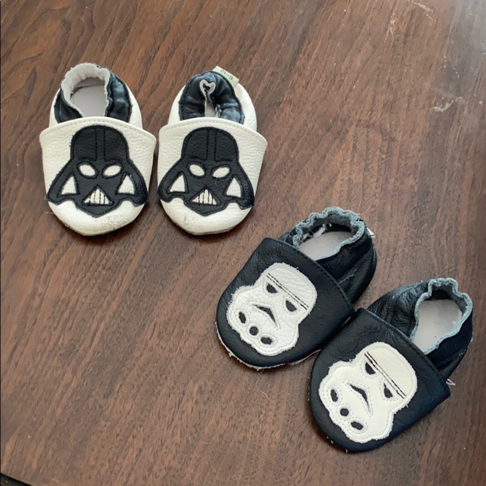 Monkey Feet brand - Star Wars Moccs (unisex)